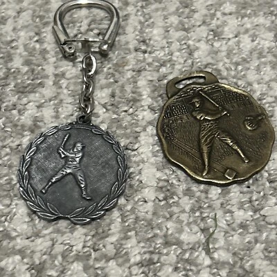 Willie Mays 600 Home Runs Key Chain Baseball Souvenir Vintage + 1 Other Basbeall - Image 1 of 2