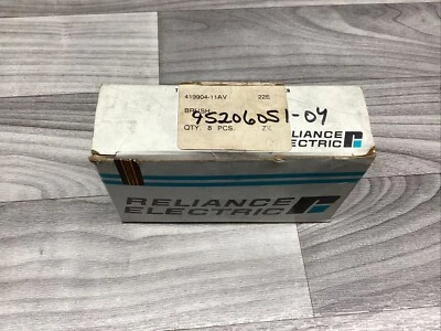 LOTE DE 8 CEPILLOS ELÉCTRICOS RELIANCE #419904-11AV 22E #810F255 Foto 1 de 4
