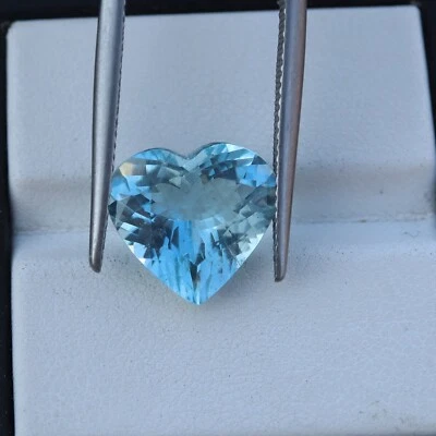 4.77 克拉 11.8 x 12.7 毫米天然蓝色海蓝宝石心形切割宝石 — 第 1/4 张图片