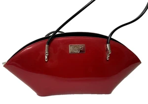 Beijo Classic Wms Purse Handbag Cherry Red Bucket Shoulder Zip Patent Lined Feet - Picture 1 of 20