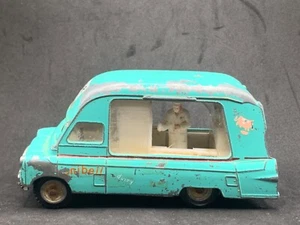 SPOT ON TRI-ANG #265 BEDFORD "TONIBELL" ICE CREAM VAN *RARE Made in New Zealand - Picture 1 of 6