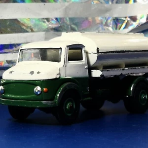 Metosul Portugal Mercedes Benz Lorry Green & White Sacor Petrol Fuel Tanker 28 - Picture 1 of 15