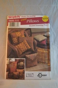 SIMPLICITY 5685 Quilted Pillow Pattern Uncut As New Condition FREEPOST IN AUST - Picture 1 of 1