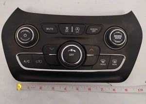 Jeep Cherokee 68285938ae 2020 pila central inferior fabricante de equipos originales - Imagen 1 de 9