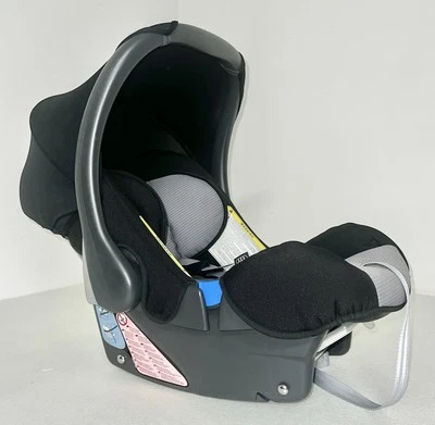 04301146 Britax Romer Isofix Siège Pour Nouveau-Né Jusqu'À 13 KG Avec Logo AUDI - Photo 1/4