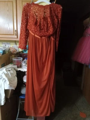 Vestido de noiva Davids tamanho 16 dama de honra renda longo malha chiffon F19328 vinho Borgonha - Imagem 1 de 4