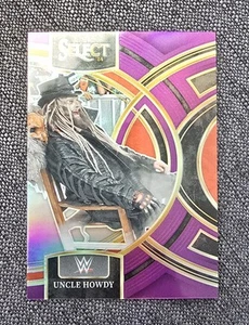 WWE PANINI SELECT 2024 UNCLE HOWDY PREMIER LEVEL PURPLE PRIZM /99 - Bild 1 von 1