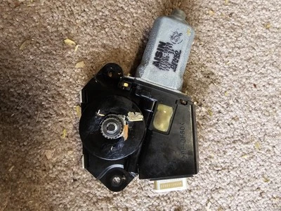 Motor de teto solar Toyota 4Runner Lexus ES300 ES330 GX470 FABRICANTE DE EQUIPAMENTO ORIGINAL 03-09 Sunroof Sun Moon - Imagem 1 de 3