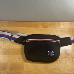 Champion schwarze weiche Bauchtasche Crossbody Gürteltasche Tasche verstellbar breiter Riemen - Bild 1 von 7