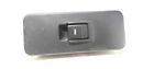 Land Rover Discovery 3 - LR3 2005 Electric window switch YUD501070 UST84522
