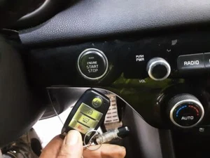 Ignition Switch Keyless Ignition Smart Key Fits 17-22 SPORTAGE 4477918 - Picture 1 of 10