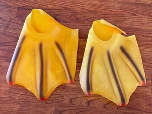 Costume Halloween garza vintage e mai usato anni 40 piedi d'anatra pinne  - Foto 1 di 2