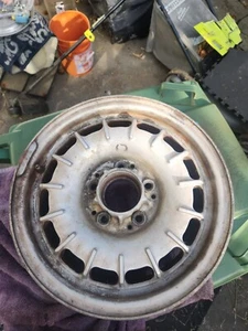 Mercedes Benz Alloy 14x6 W123 W126 Bundt Wheel 240 280 300 D E CD CE TD TE C SD - Picture 1 of 9