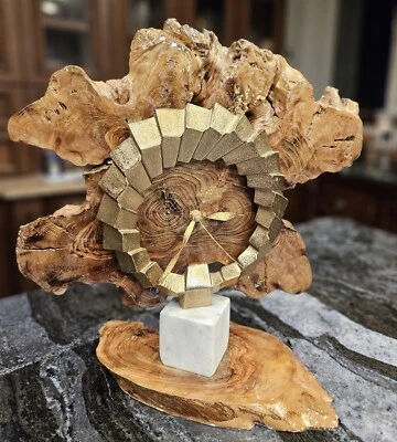 Clock Olive Wood Art. "The Grate Escape Of The Time" - Image 1 of 4