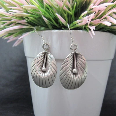 Thai Hill Tribe Earrings Pure Fine Silver Ethnic Dangle Hooks Leaf Party R523 - Image 1 of 4