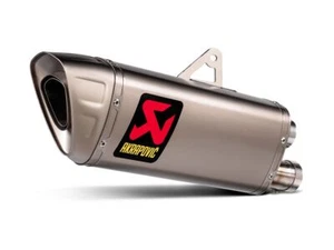 AKRAPOVIC TITANIUM SLIP ON SILENCER FOR TRIUMPH SPEED TRIPLE 1200 RS / RR 2020-2 - Picture 1 of 4