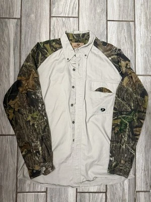 Mossy Oak Men’s Camo Long Sleeve Button Up Shirt Size Large - Image 1 of 4