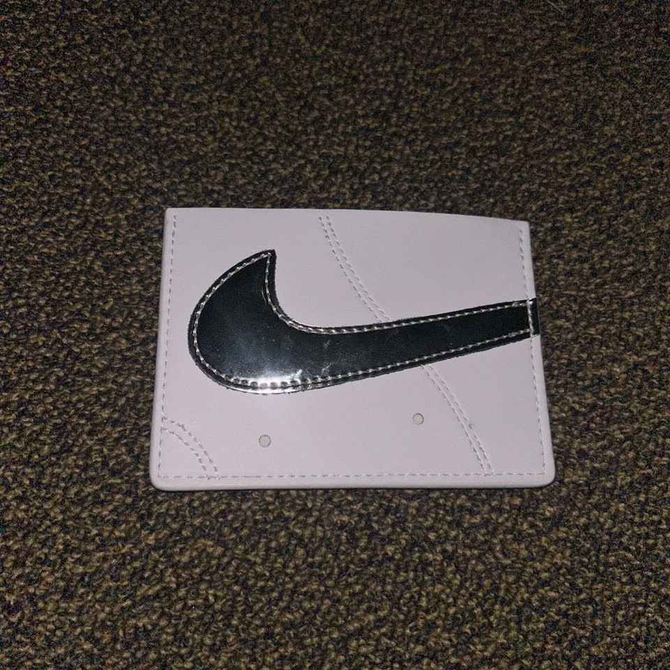 Cartera limitada Nike Icon Air Force 1 Foto 1 de 2