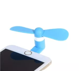 Ventilatore telefonico. Micro USB o iphone. Spina e raffredda blu. Sgombero estivo. - Foto 1 di 4