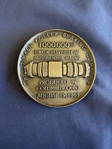 Raro rodamiento de rodillos Timken 1000000th Medal de rodamiento de ferrocarril 1963 Columbus Ohio - Imagen 1 de 4