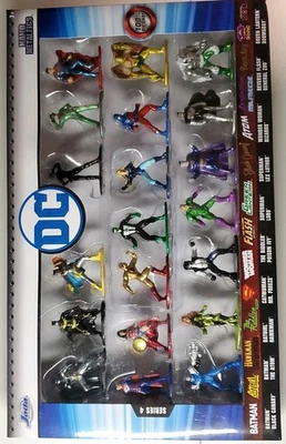 Nuevo Jada DC Comics Juego de 20 Piezas Serie 4 Mini Figuras Nano Metal 1 2/3" Foto 1 de 4