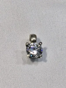 Ross Simons Pendant CZ 925 Sterling Silver 1.28 grams Signed - Picture 1 of 8