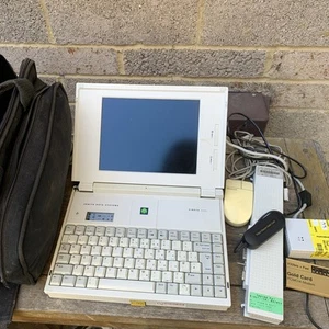 Zenith Data Systems Z-Note 325L 9.7 Vintage Laptop - Picture 1 of 7
