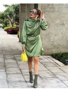ZARA FLOWY COLLAR SATIN EFFECT DRESS GREEN Size M Long sleeve Gold cuffs - Picture 1 of 18