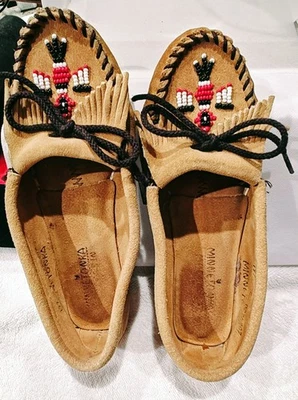 Mocasines Minnetonka genuinos en cuero tostado con suelas de goma flexibles talla 7 Foto 1 de 4