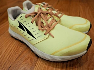 Altra Superior 5 Yellow Athletic Trail Running Sneakers Womens Size US 9 - Picture 1 of 8