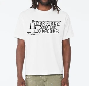 THROWBACK "KENNEDY SPACE CENTER" Crew Neck Short Sleeves T-Shirt - Picture 1 of 1