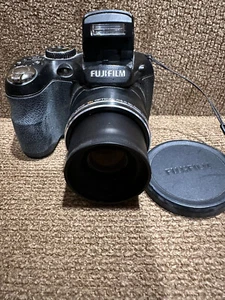 π₯ Fuji Fujifilm Finepix S1800 18x Optical Zoom 12MP Digital Camera W/ Extras π₯ - Picture 1 of 10