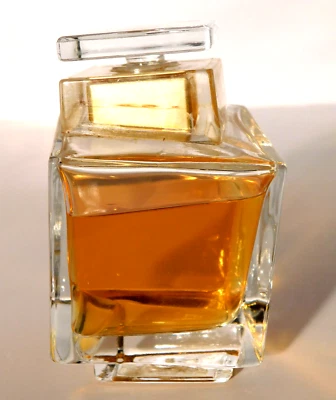 V'E Versace Eau de Parfum Splash 3 1/2 oz / 100 ml Foto 1 de 4