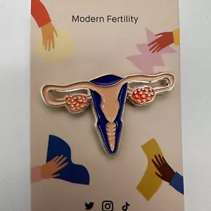 Eierstöcke moderne Fruchtbarkeit Frauenrechte feministische Emaille Reversnadel NEU - Bild 1 von 5