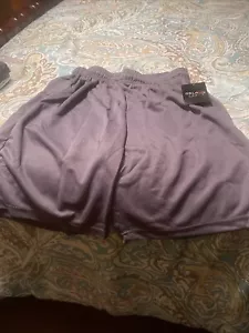 Women Shorts Med - Picture 1 of 5