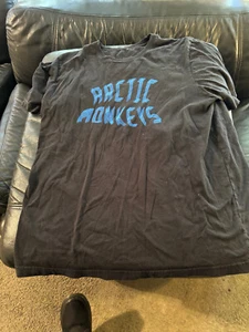 Arctic Monkeys 2018 teilweise Tour T-Shirt 20" Pits 25" Tall Damen schwarz Indie UK - Bild 1 von 4