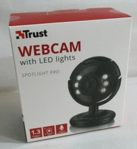 Trust Web Cam with LED lights - Spotlight Pro - 16428 - Webcam FREE UK Delivery - Picture 1 of 4
