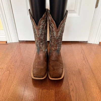 Botas vaqueras occidentales de cuero envejecido Ariat costura turquesa para mujer 7B Boho Foto 1 de 4