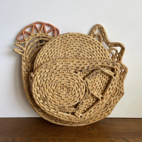 Vintage Woven Wicker Chicken Rooster Wall Hanging Trivet Holder Hot Pad Farm Cover