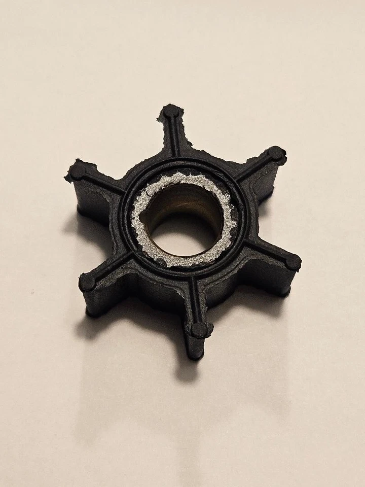 Impeller für Tohatsu / Mercury Motoren 3,3 / 4 / 5 PS ab Bj.89 CEF 500377