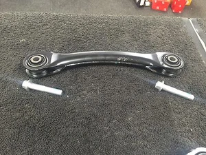 Brazo de suspensión trasero superior ford focus c-max - Imagen 1 de 1