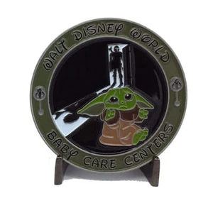 Unofficial Disney Child Care Center Inspired Mandalorian Baby Yoda Security Chal - Imagen 1 de 3