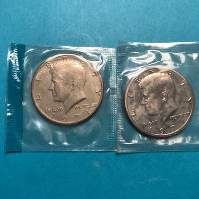 1971 P&D Kennedy Half Dollars UNC In US Mint Cello   FREE SHIP     **SEE PICS - Image 1 of 2