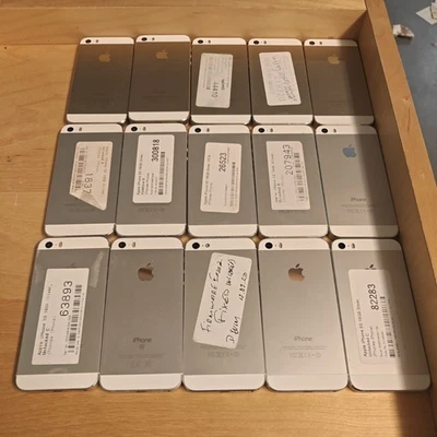 15 x FAULTY Apple iPhone 5S (FB3) - Image 1 of 2