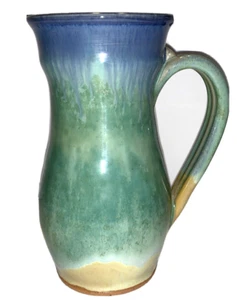 Brocca brocca ceramica artistica turchese blu manico vaso base piedi firmata - Foto 1 di 12