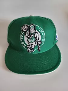 Boston Celtics Mitchell and Ness Herren 7 3/8 grün eng anliegende Mütze - Bild 1 von 7