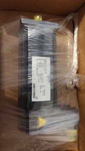 Schneider Servomotor Lexium BSH0702P11A2A - Bild 1 von 4