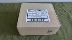 Box of 10 GE 97600 4-Pin Double Biax Compact Fluorescent Lamp F18DBX/835/ECO4P - Picture 1 of 3