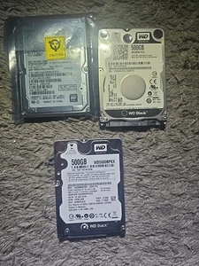 HGST 1TB & 2 500GB 2.5" SATA Hard Drives - TESTED WORKING - Mixed Lot Of 3 - Picture 1 of 4