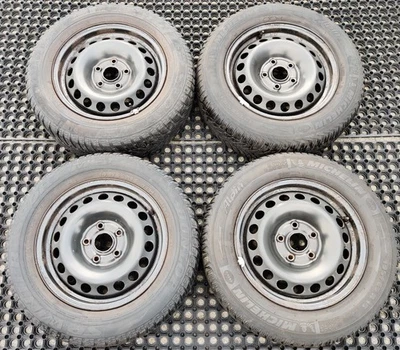 VW Golf V VI Winterkompletträder Stahlfelgen Winterreifen 1K0601027C - Bild 1 von 4